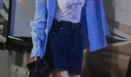 女人穿爆料裙子视频图片,视频图片引发热议