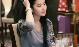 娱乐圈吃瓜博主女孩是谁,揭秘神秘博主背后的故事