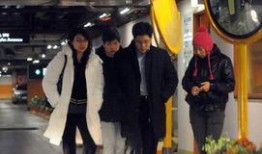 赔罪记者会在线观看,真相与反思的交织